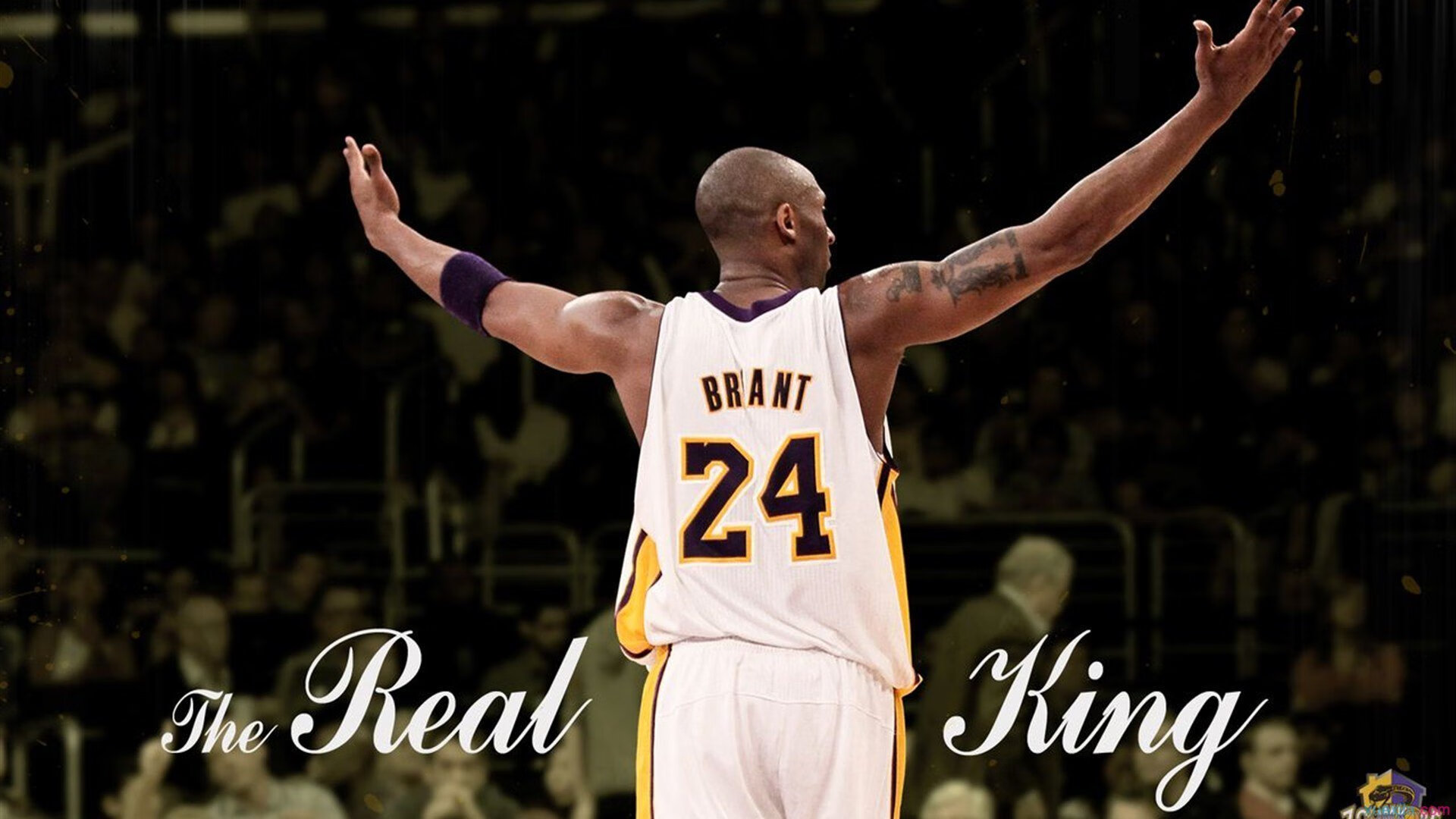 开云体育APP下载-从迈阿密到马尼拉，班凯罗的双重征服—季后赛决胜时刻预演世界杯王者姿态